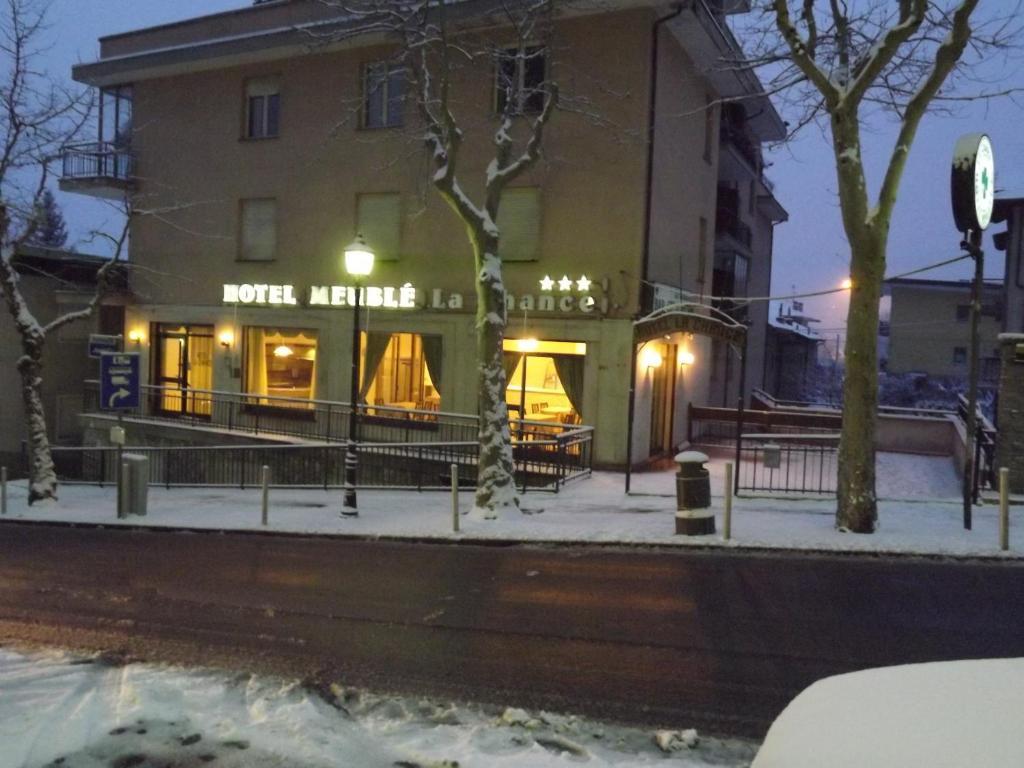 Hotel La Chance Saint-Vincent Exteriör bild
